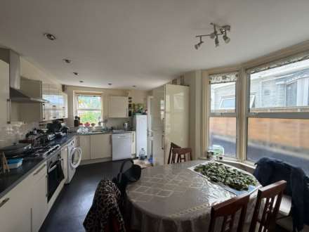 Leslie Road, Leytonstone, E11, Image 1