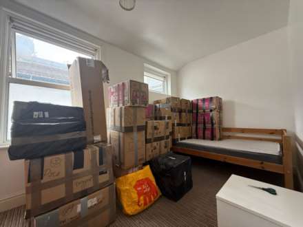 Leslie Road, Leytonstone, E11, Image 5