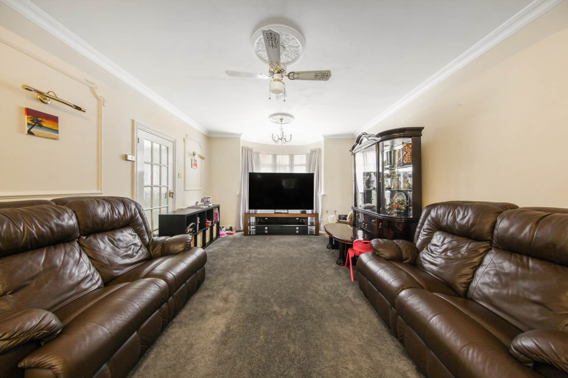 New Road, Chingford, E4, Image 3