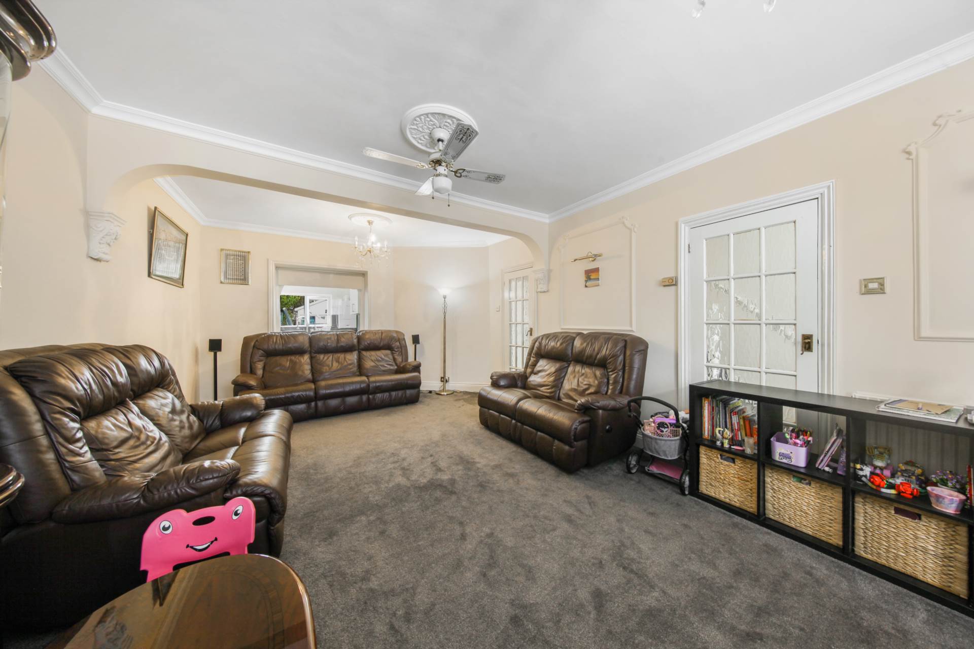 New Road, Chingford, E4, Image 4