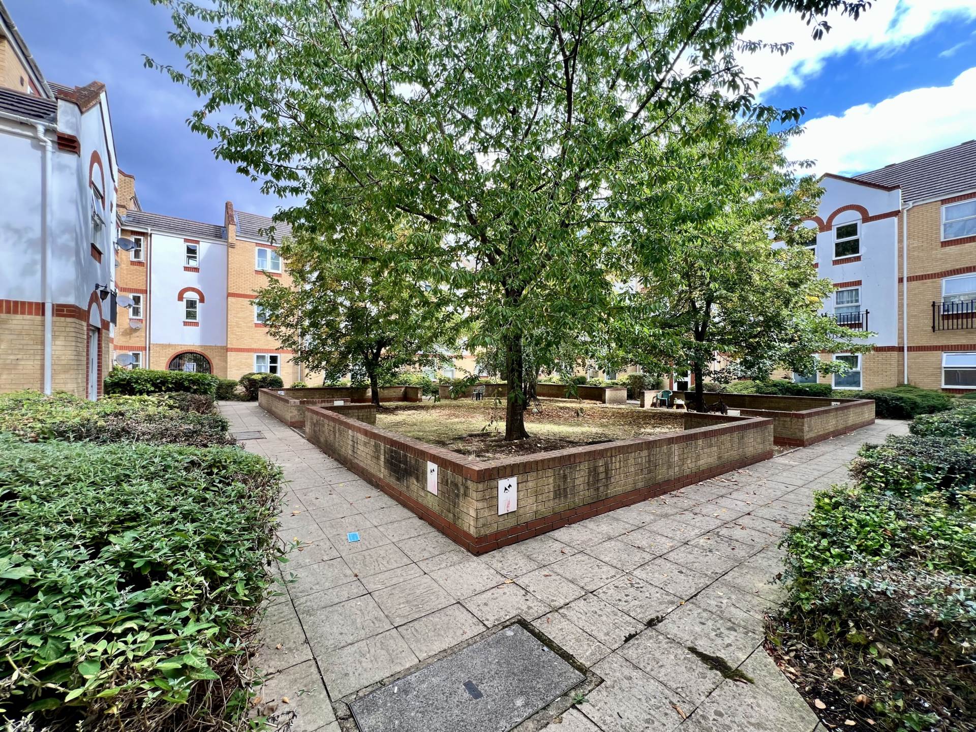 Aaron Hill Road, Beckton, E6 6NJ, Image 9