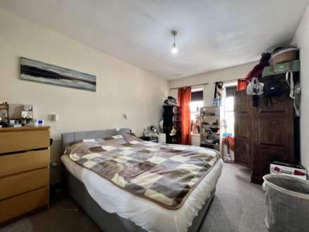 Aaron Hill Road, Beckton, E6 6NJ, Image 3