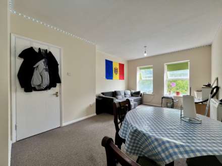 Aaron Hill Road, Beckton, E6 6NJ, Image 7