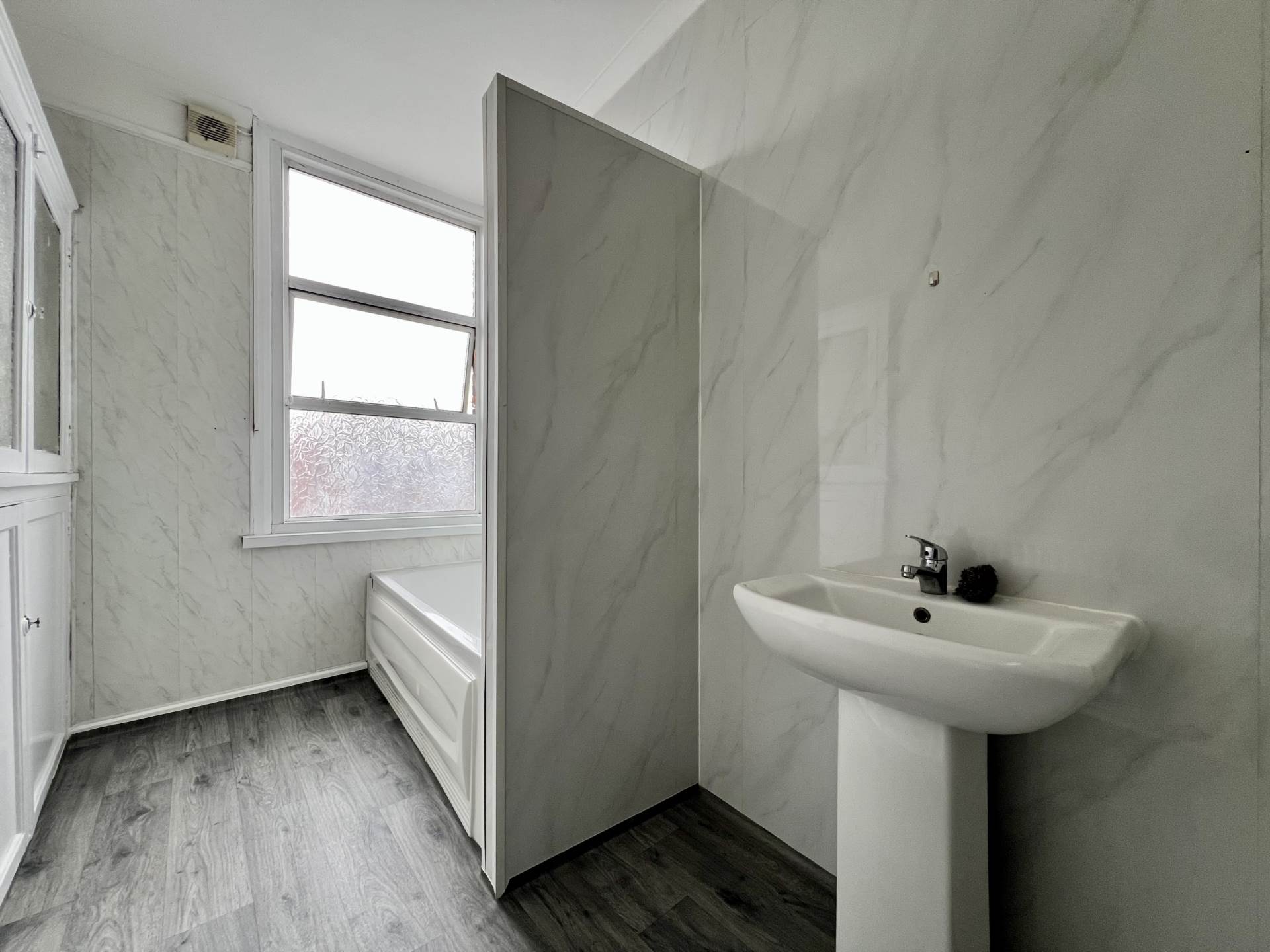 Barking Road, London, E13, Image 6