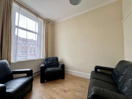 Barking Road, London, E13, Image 3