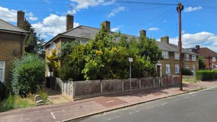 Flamstead Road, Becontree, RM9 4JJ, Image 1