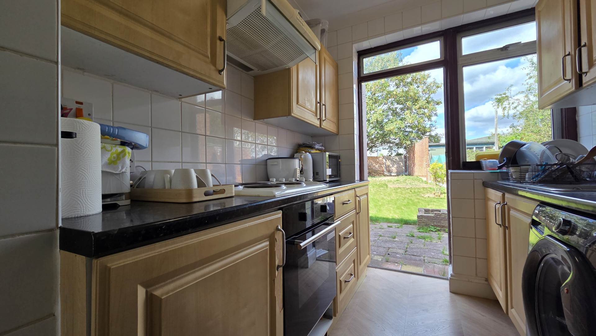 Gorseway, Rush Green, RM7 0SH, Image 11
