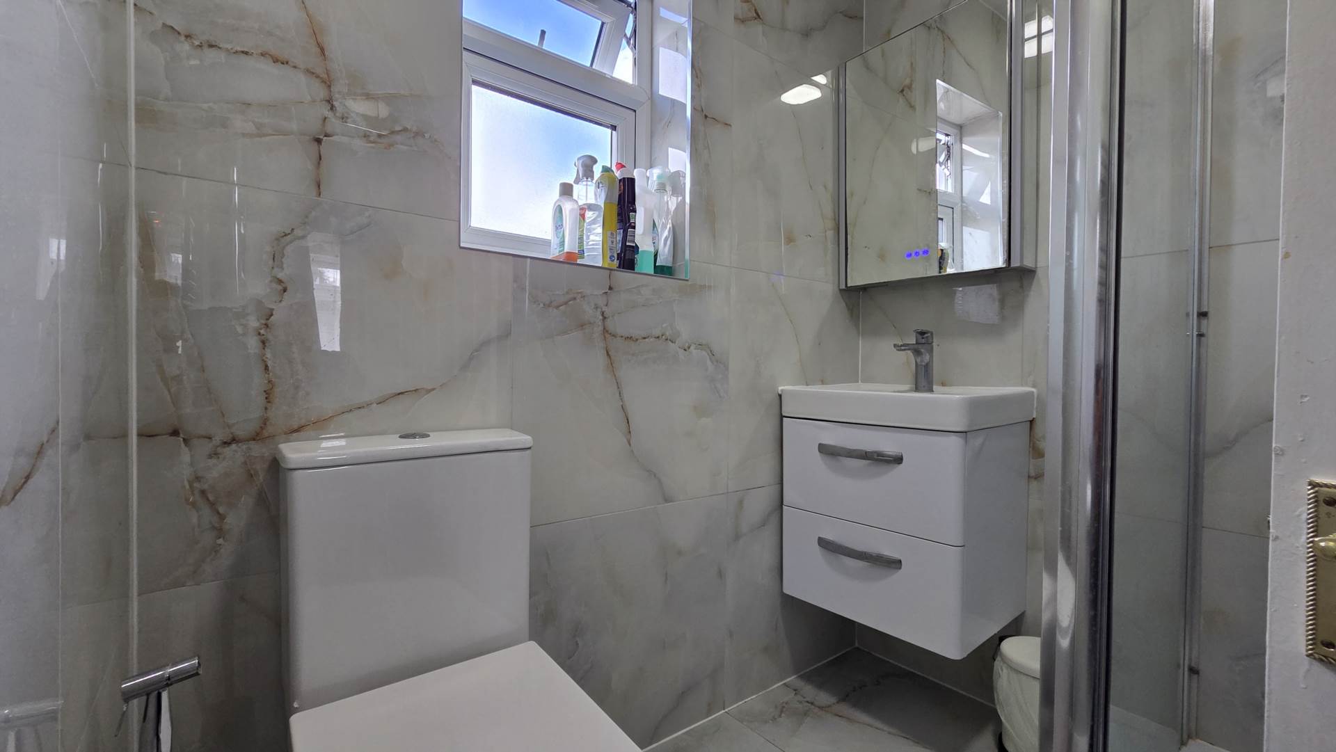 Gorseway, Rush Green, RM7 0SH, Image 14