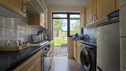 Gorseway, Rush Green, RM7 0SH, Image 10