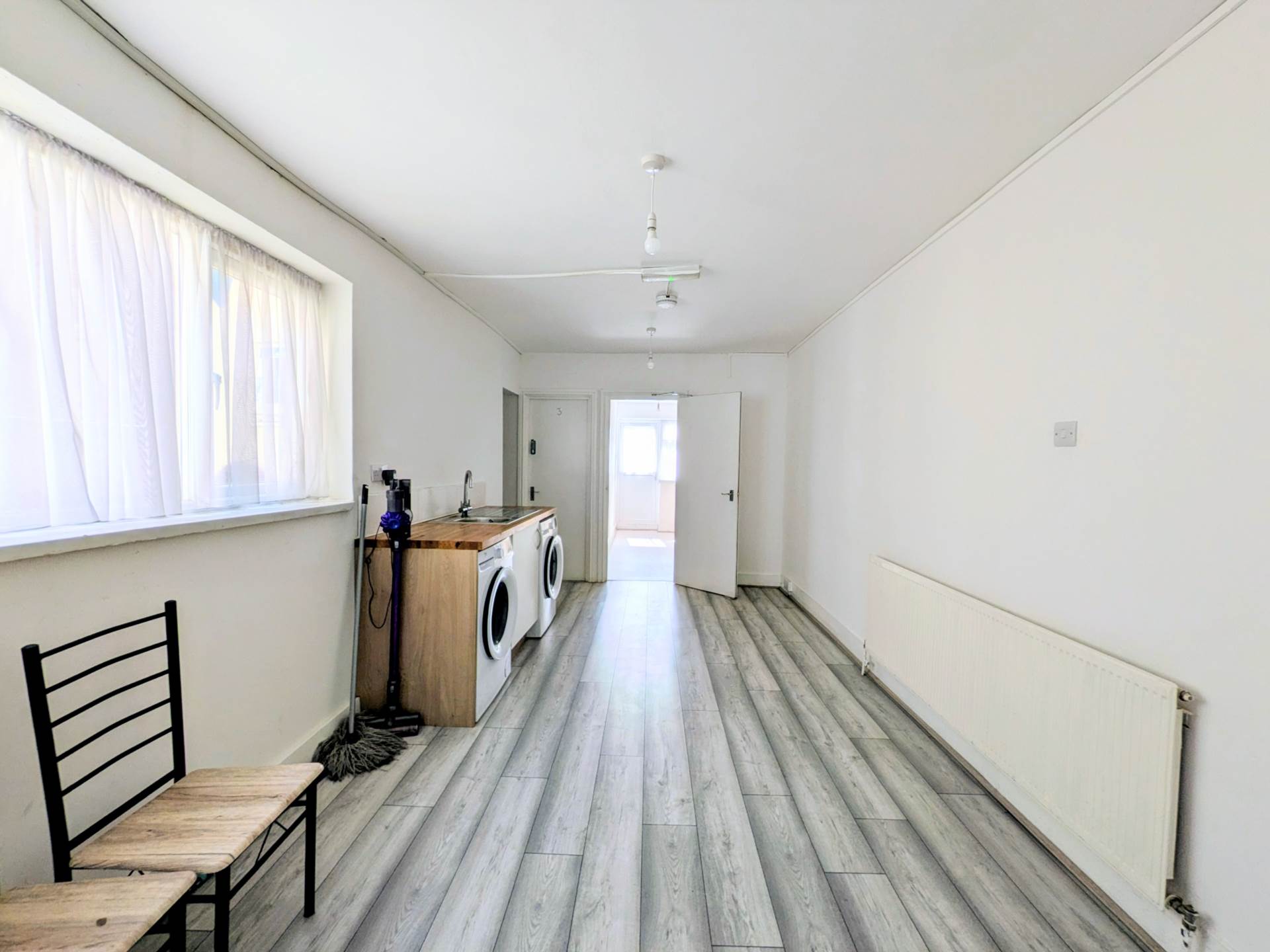 Sixth Avenue, London, E12 5PU, Image 4