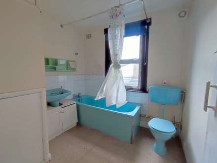 Green Street, Forest Gate, E7 8LL, Image 11