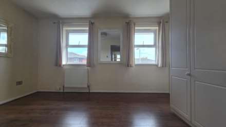 Cowleaze, Beckton, E6 6WX, Image 12