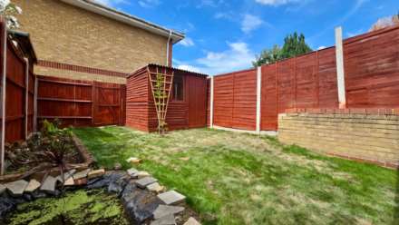Cowleaze, Beckton, E6 6WX, Image 15