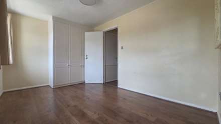Cowleaze, Beckton, E6 6WX, Image 7