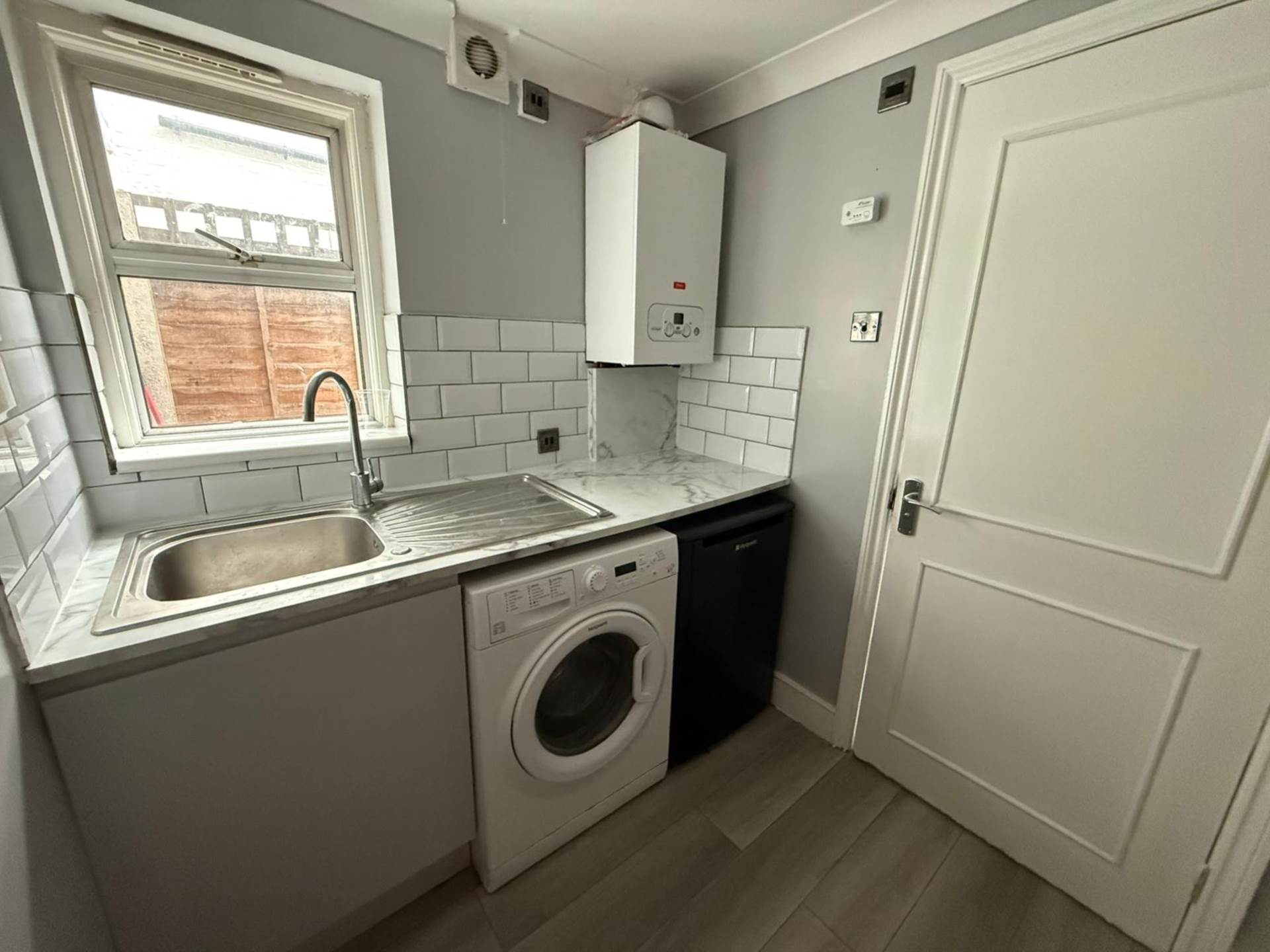 Buckland Road, Leyton, E10, Image 3