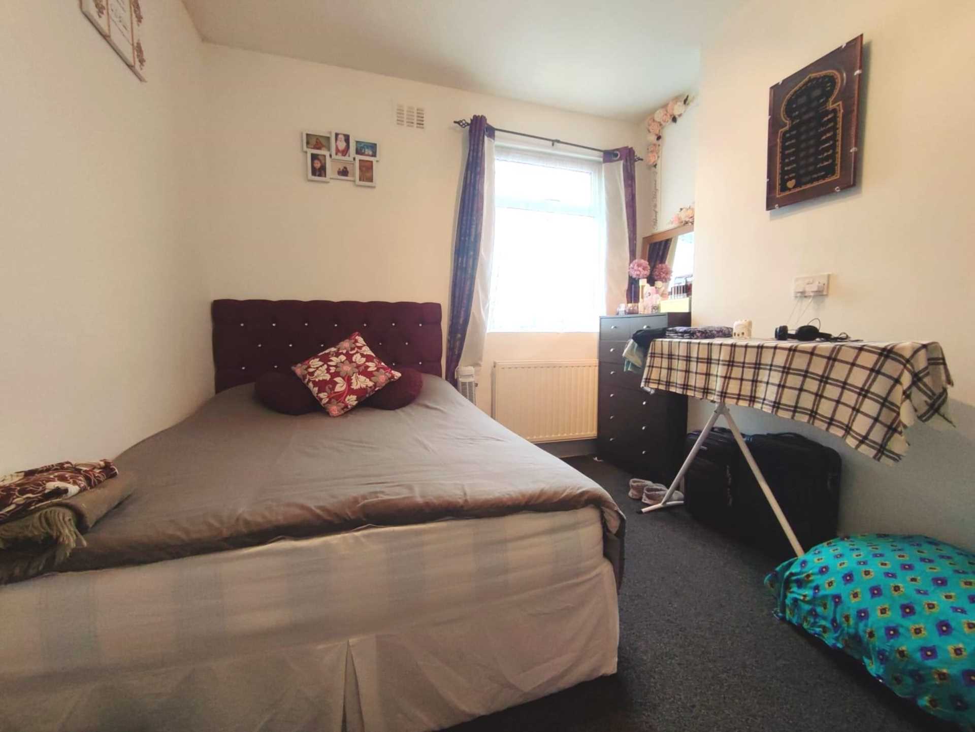 Central Park Road, East Ham, E6, Image 5