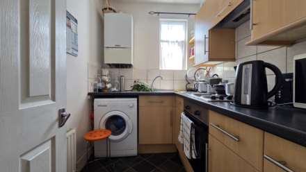 Central Park Road, East Ham, E6, Image 3