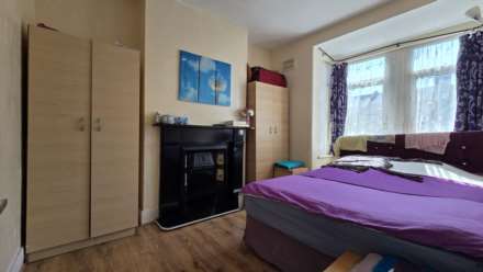 Central Park Road, East Ham, E6, Image 4