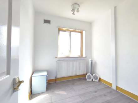 Gainsborough Avenue, Manor Park, E12 6JL, Image 7