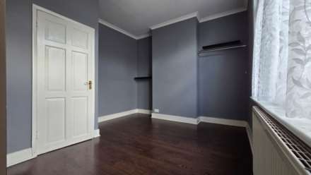 Haldane Road, East Ham, E6 3JL, Image 11