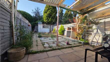 Haldane Road, East Ham, E6 3JL, Image 17