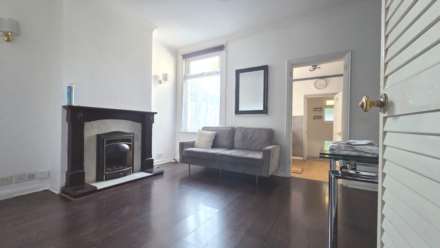 Haldane Road, East Ham, E6 3JL, Image 19