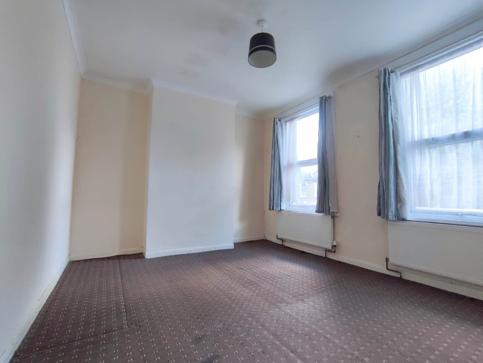 Hubert Rd, East Ham, E6, Image 4