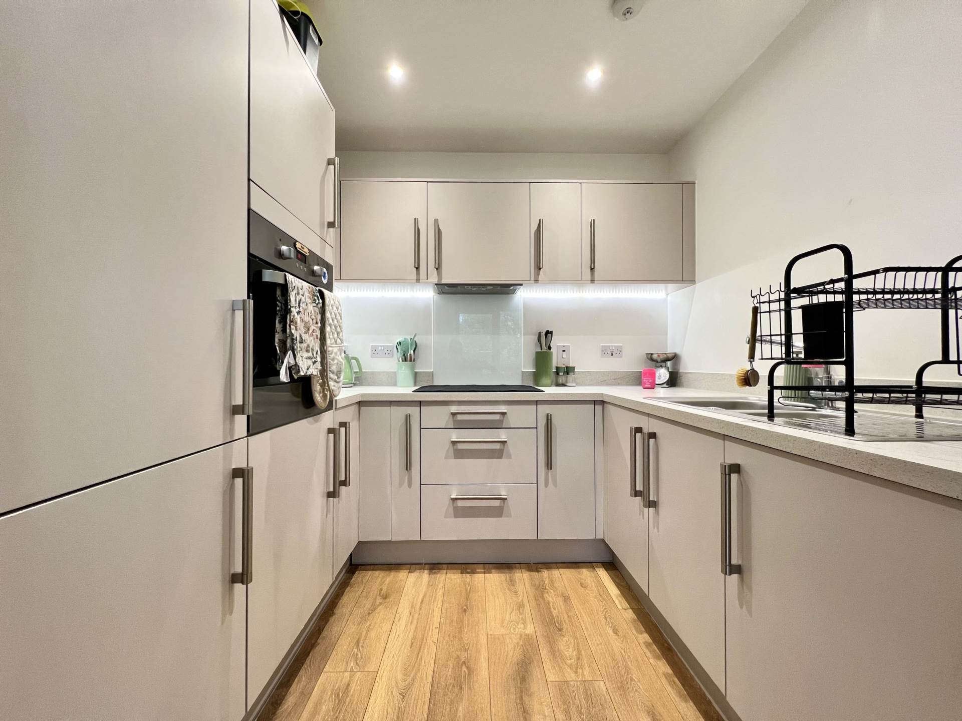 Mahindra Way, East Ham, E6, Image 2