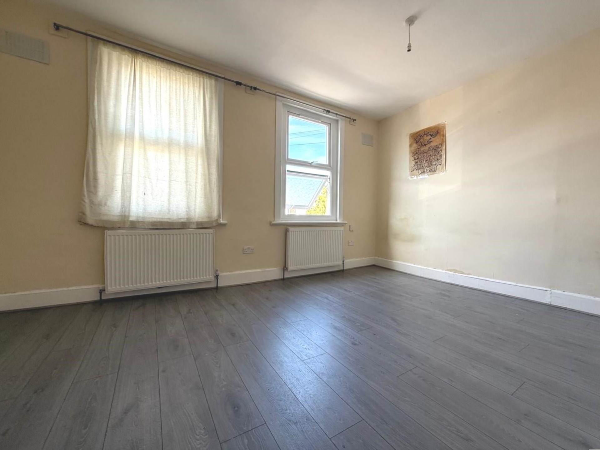 Sherrard Road, Forest Gate, E7, Image 2
