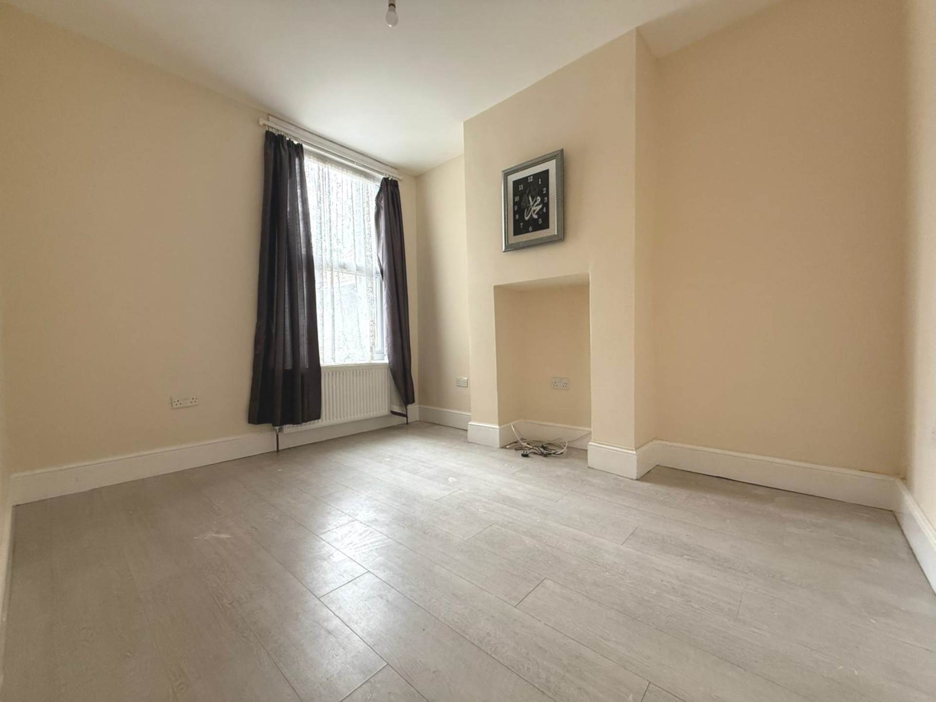 Sheringham Avenue, Manor Park, E12, Image 3