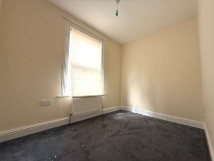 Sheringham Avenue, Manor Park, E12, Image 6