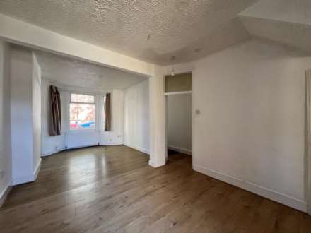3 Bedroom Terrace, Nelson Street, London, E6