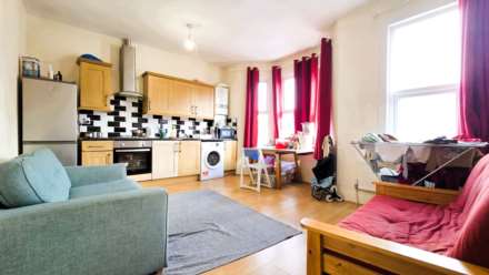 Spencer Road, London, E6 1HH, Image 2