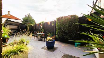 Curzon Cres, Creekmouth, IG11 0LB, Image 6