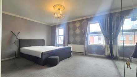 Romford Road, Forest Gate, E7 8AB, Image 4