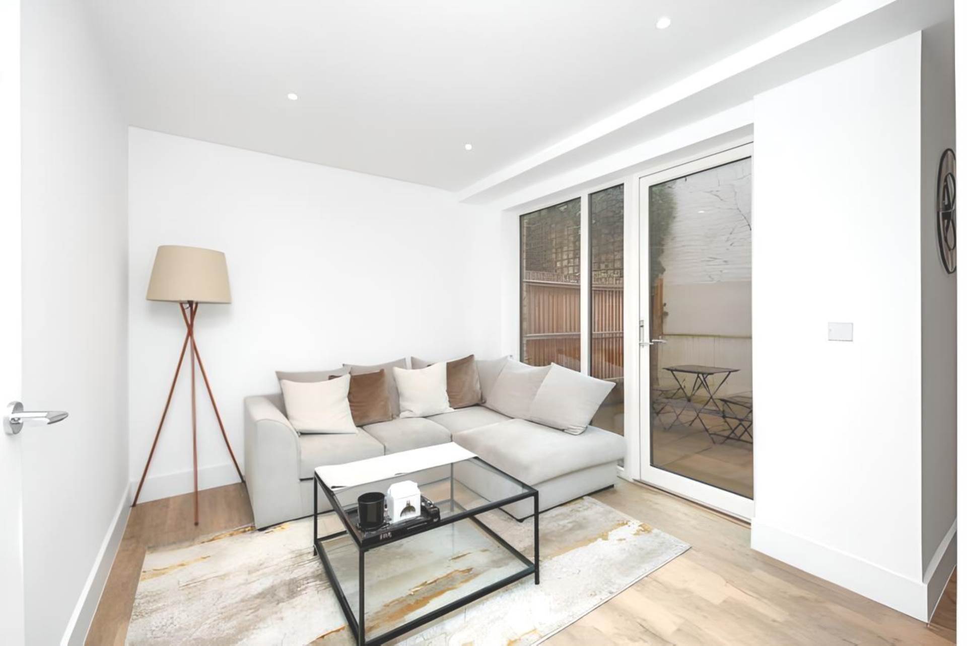 Kempton Mews, East Ham, E6 2BF, Image 4