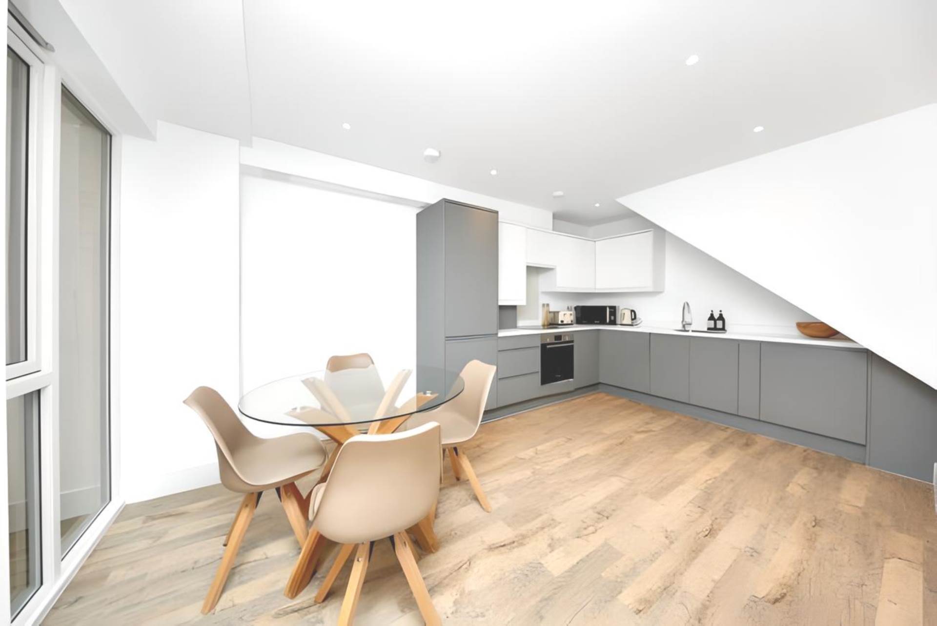 Kempton Mews, East Ham, E6 2BF, Image 5