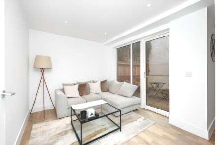 Kempton Mews, East Ham, E6 2BF, Image 4