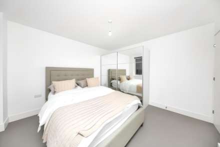 Kempton Mews, East Ham, E6 2BF, Image 8