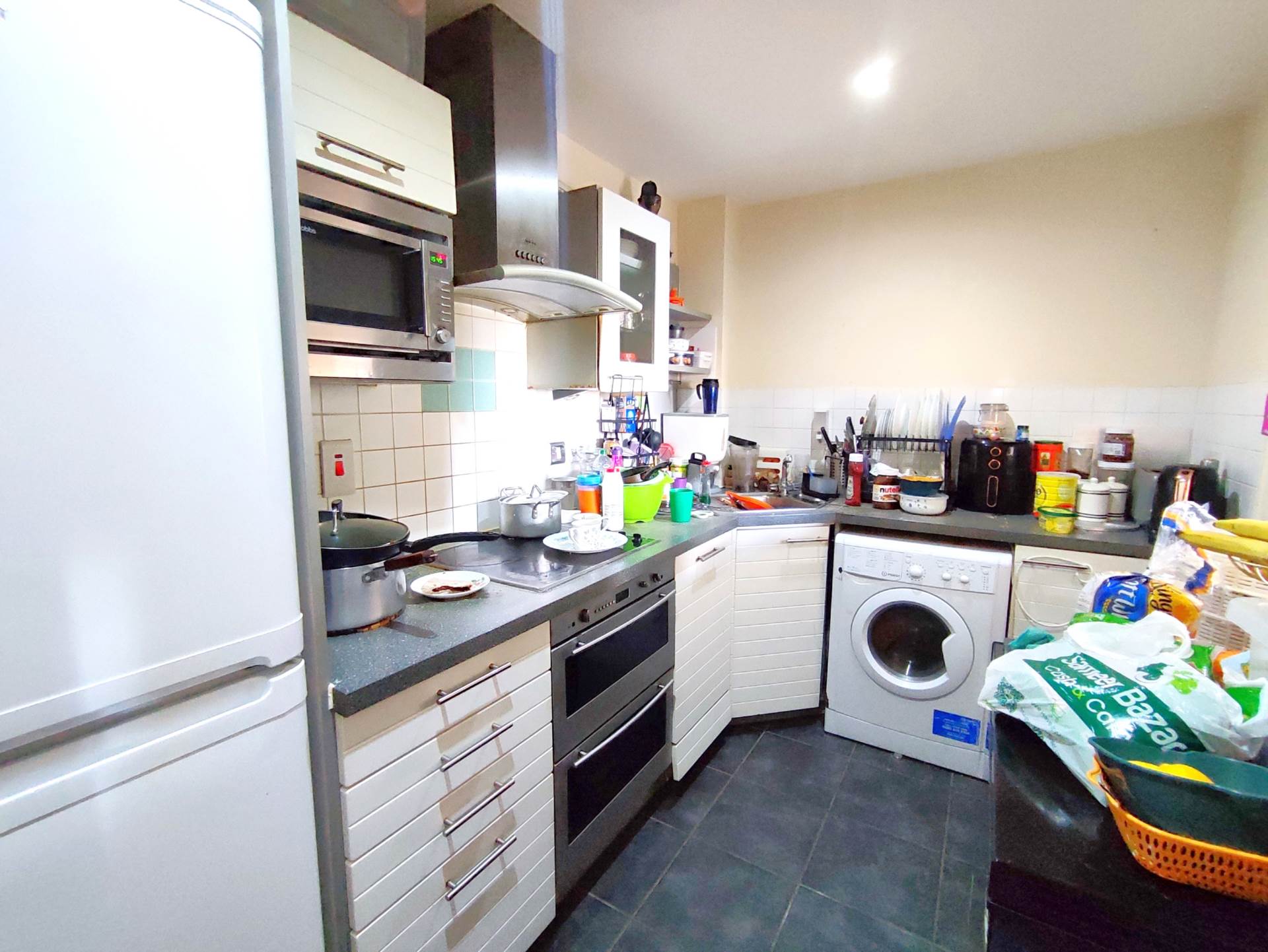 Wards Wharf Approach, London, E16, Image 5