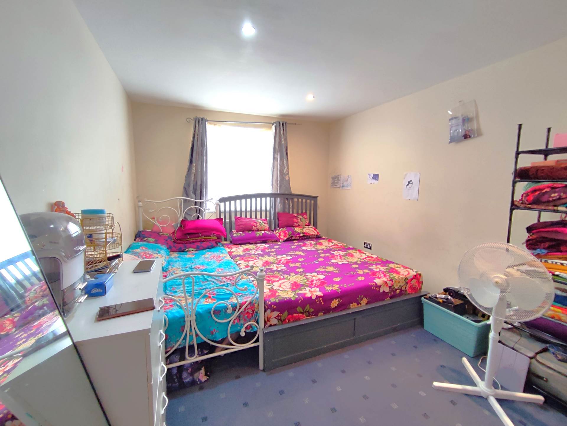 Wards Wharf Approach, London, E16, Image 6