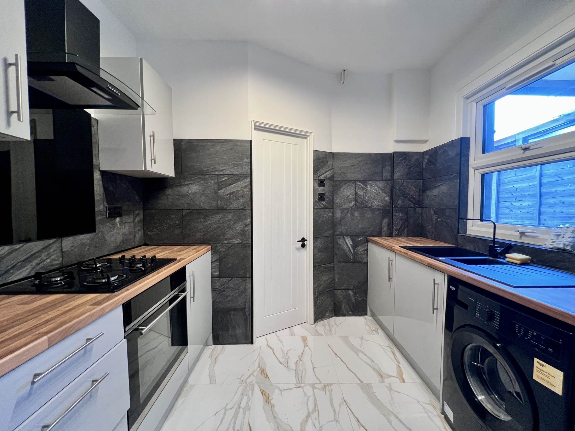 Henley Road, Ilford, IG1, Image 5