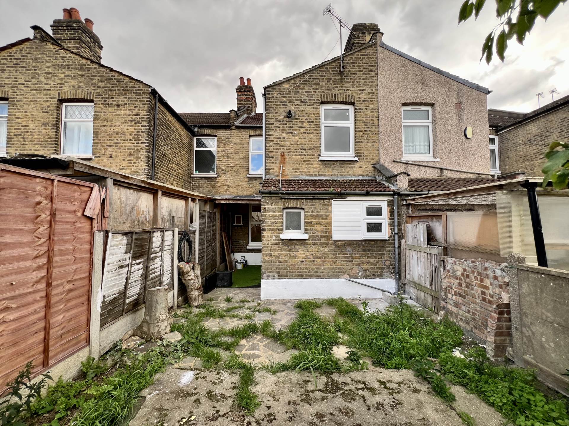 Henley Road, Ilford, IG1, Image 9
