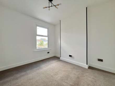 Henley Road, Ilford, IG1, Image 11
