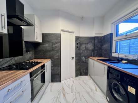 Henley Road, Ilford, IG1, Image 5