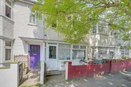 Varley Road, Canning Town, E16 3NR, Image 2