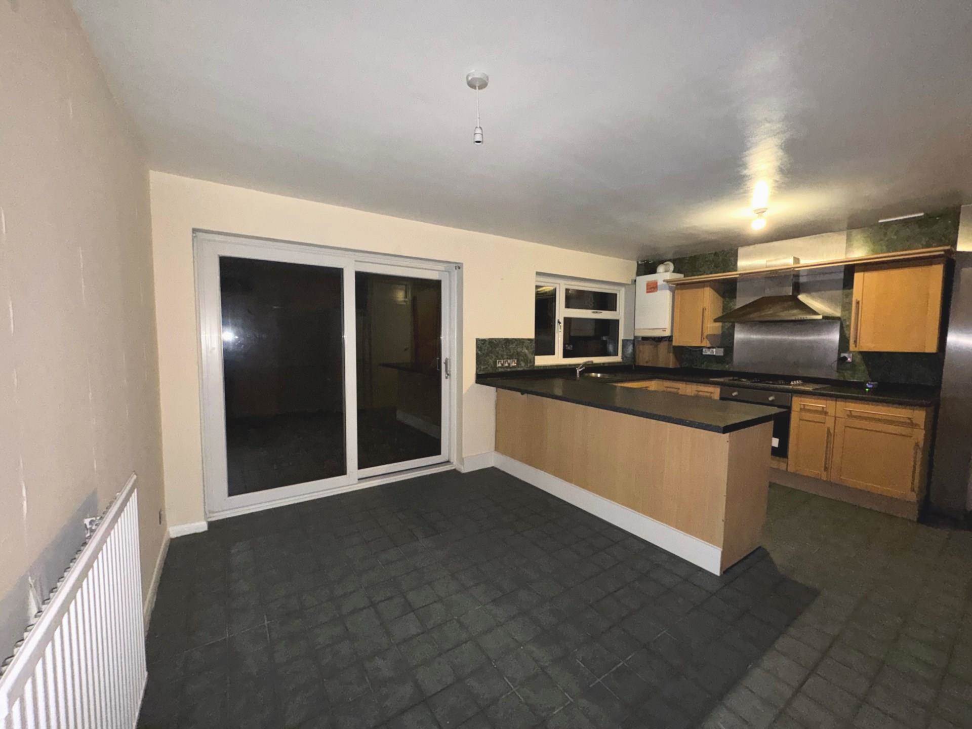 Chafford Walk, Rainham, RM13, Image 4