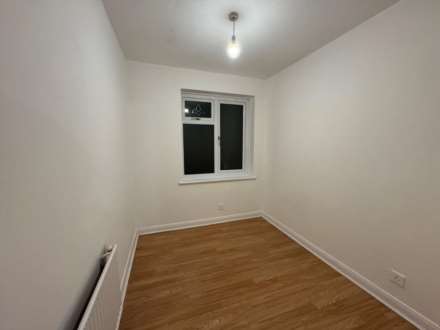 Chafford Walk, Rainham, RM13, Image 7
