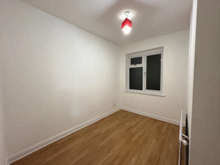 Chafford Walk, Rainham, RM13, Image 9