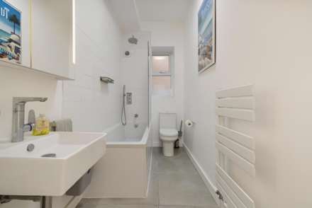Central Park Road, East Ham, E6, Image 5